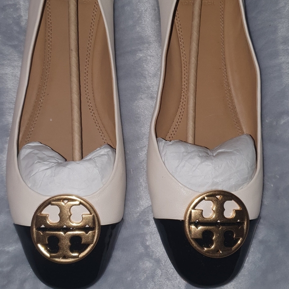 Tory Burch Flats - Picture 1 of 8